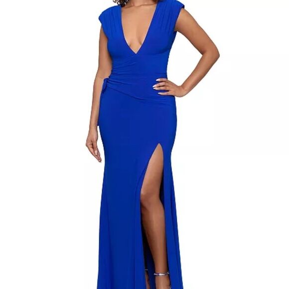 Betsy & Adam NWT Side Slit Long Evening Dress in the color blue Size 4 - Picture 4 of 5